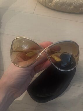 Tom Ford Gold Frame Yellow-Tinted Oversized Sunglasses